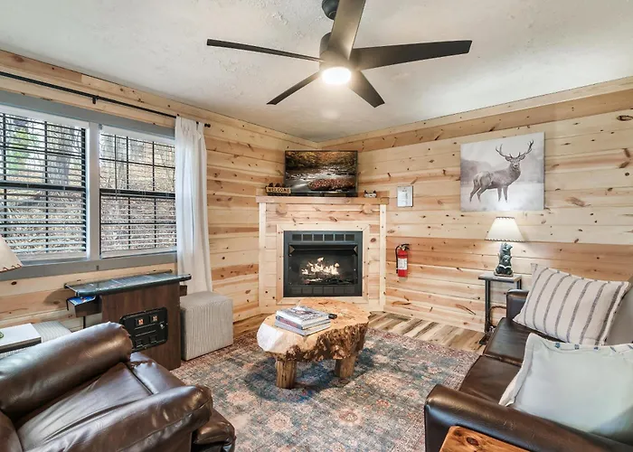 Cabin With Spectacular View With Hot Tub In The Smoky Mtns