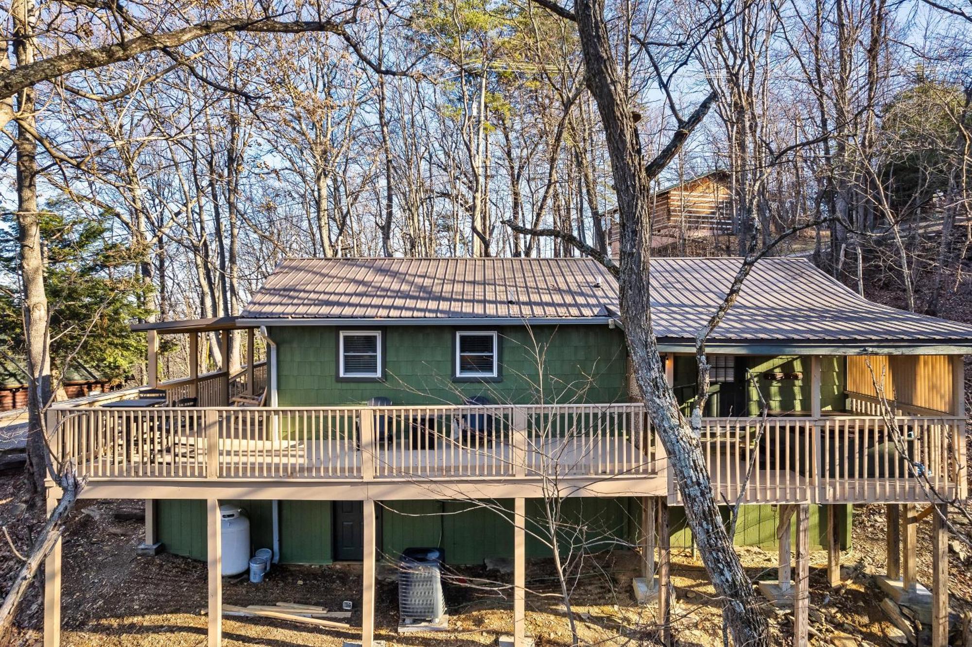 With Spectacular View With Hot Tub In The Smoky Mtns Holiday home Sevierville