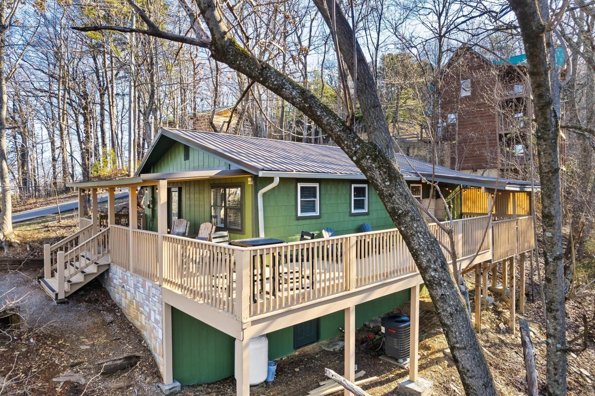 Holiday home With Spectacular View With Hot Tub In The Smoky Mtns Sevierville