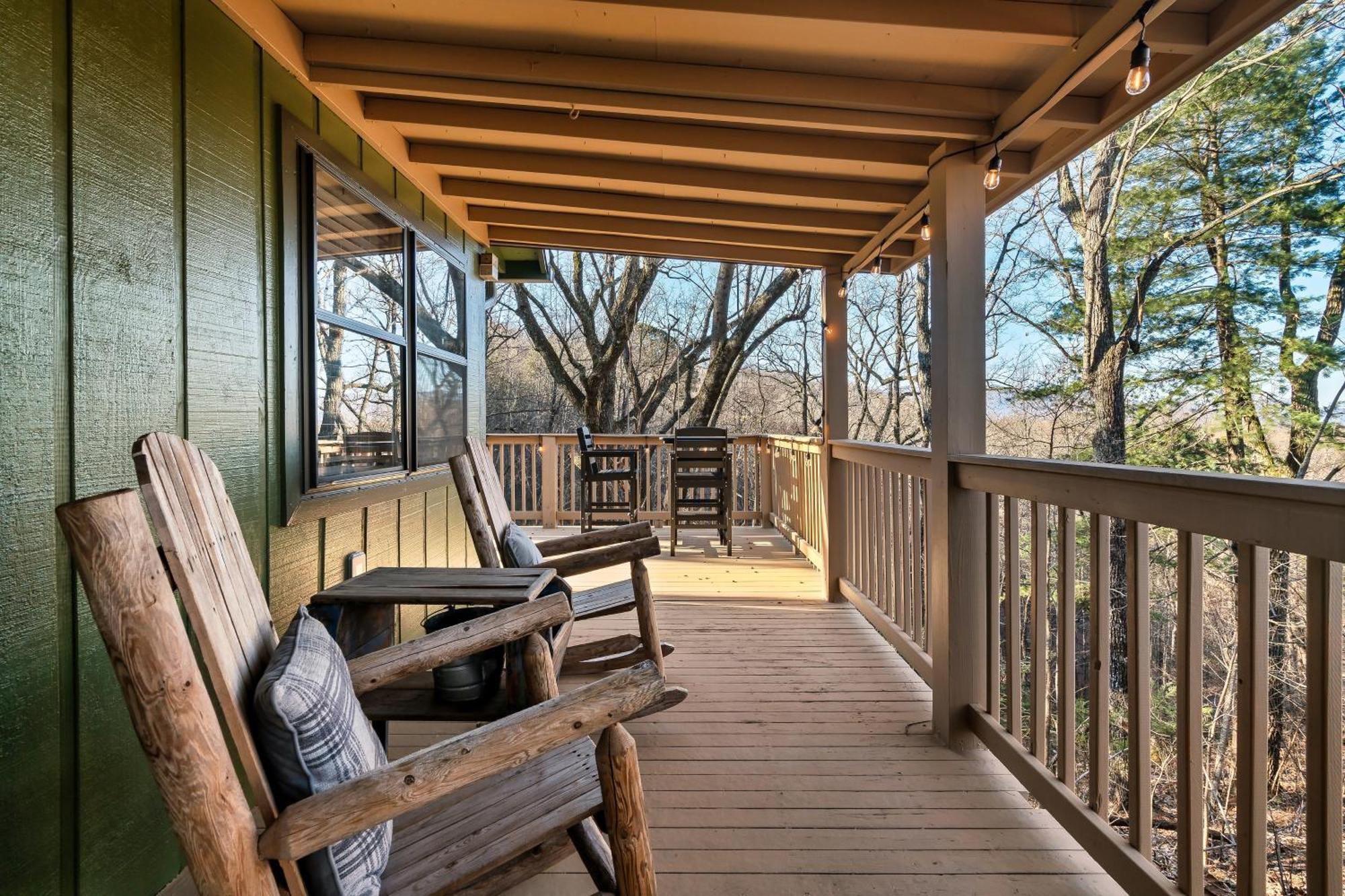 With Spectacular View With Hot Tub In The Smoky Mtns Holiday home